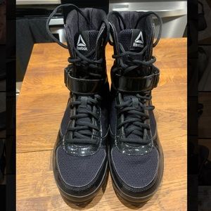 Like new limited edition Reebok Men’s boxing boot